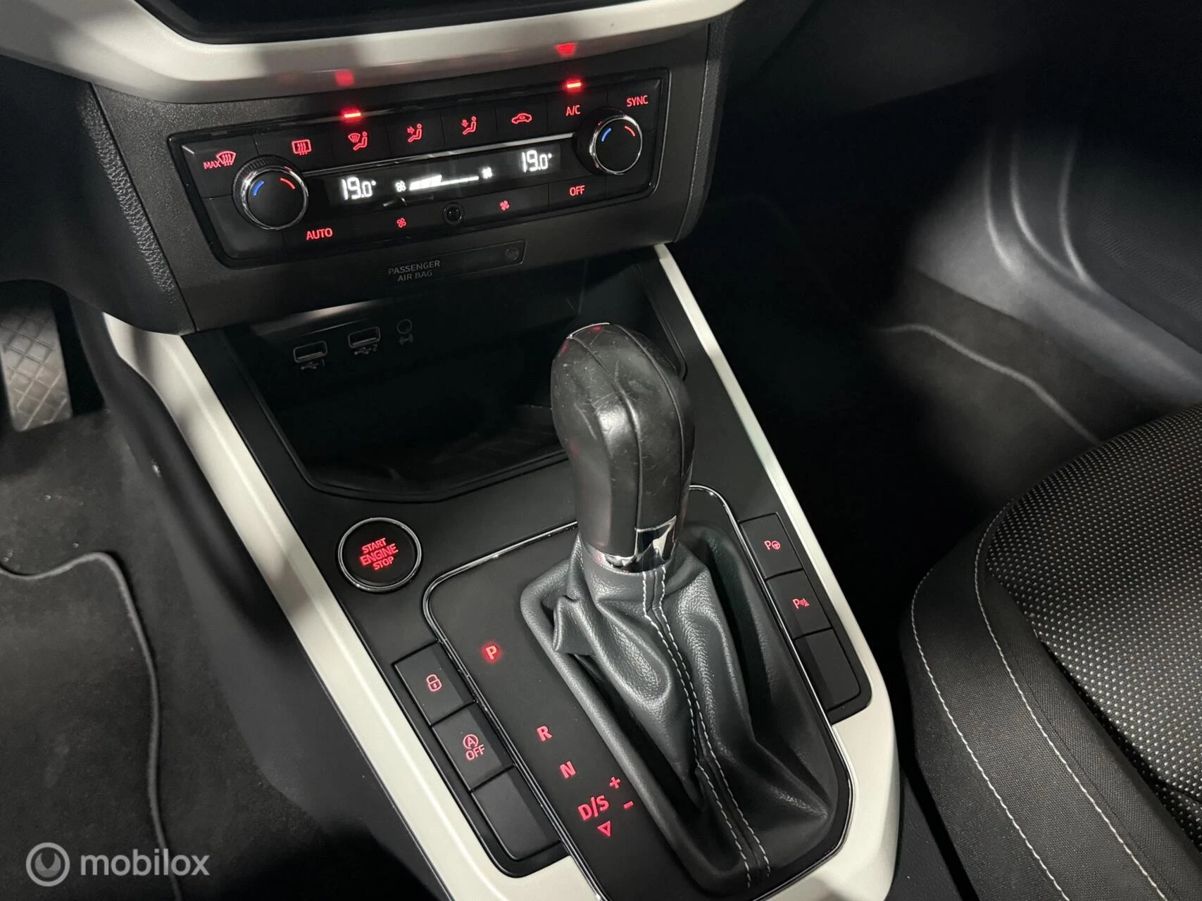Hoofdafbeelding SEAT Arona