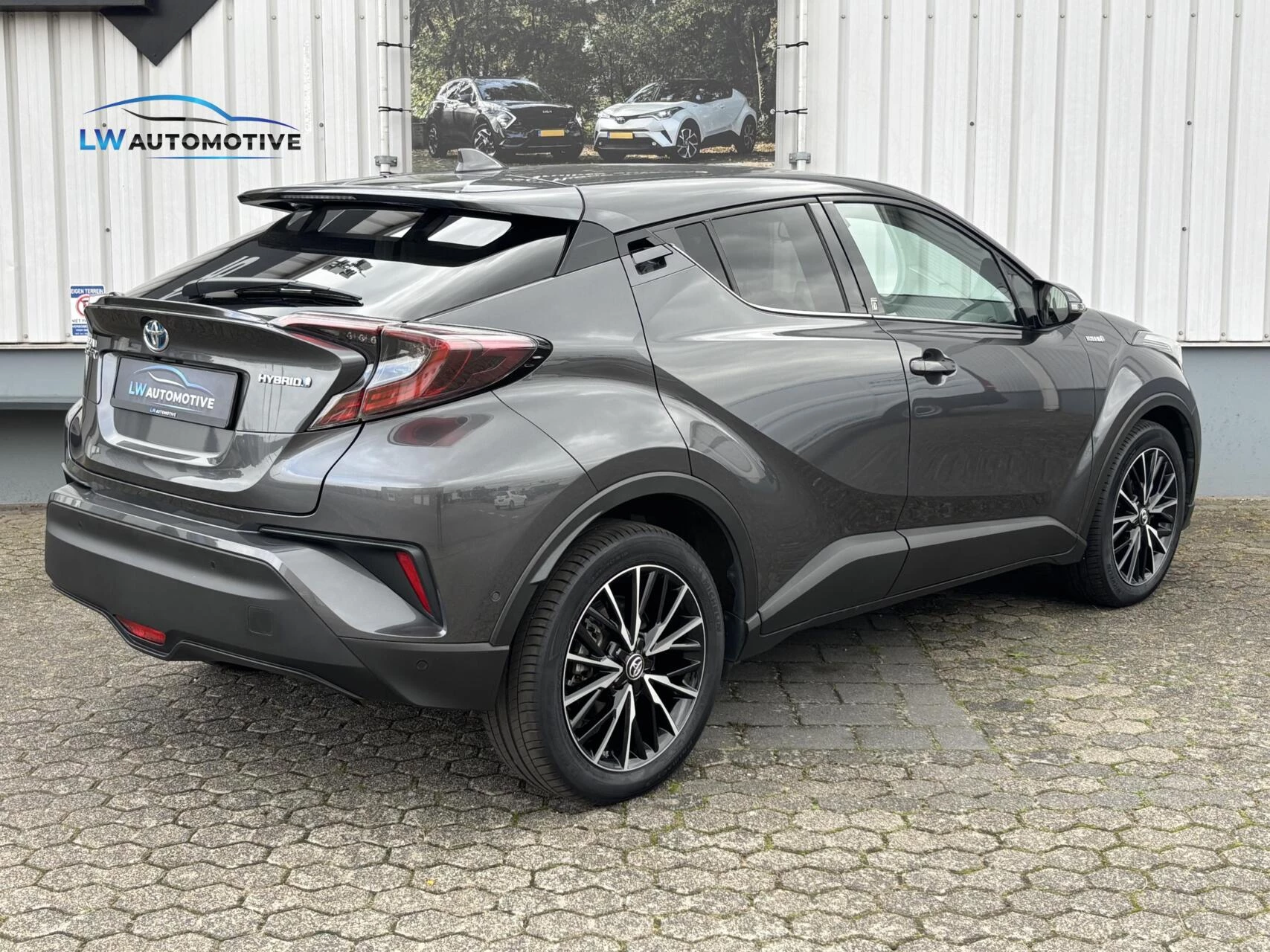 Hoofdafbeelding Toyota C-HR