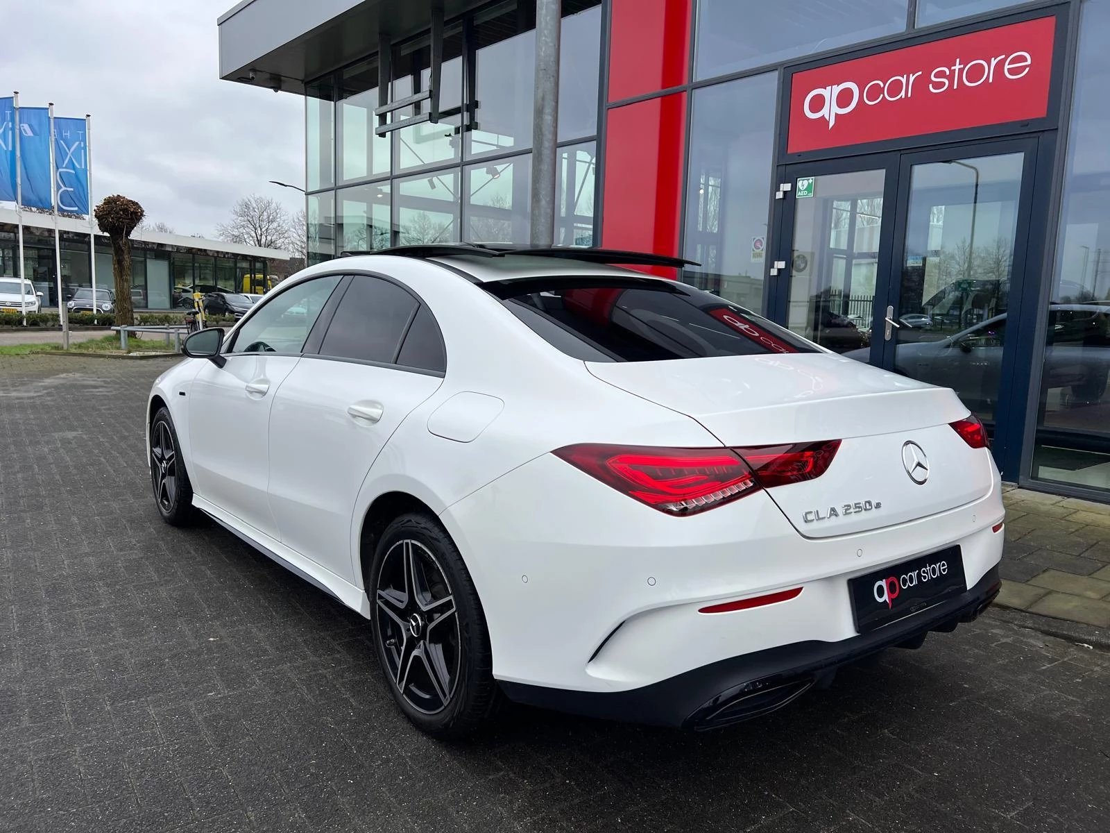 Hoofdafbeelding Mercedes-Benz CLA