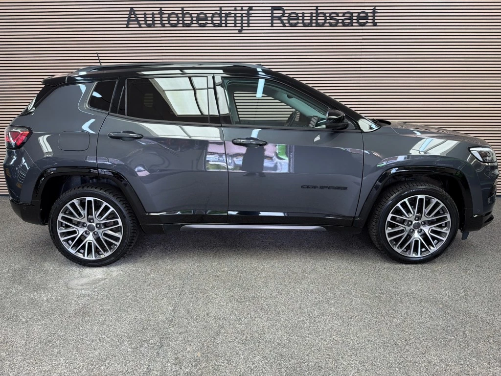 Hoofdafbeelding Jeep Compass