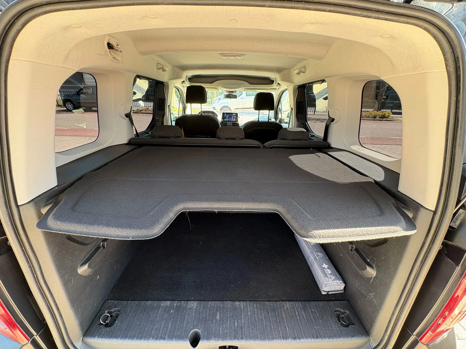 Hoofdafbeelding Peugeot Rifter