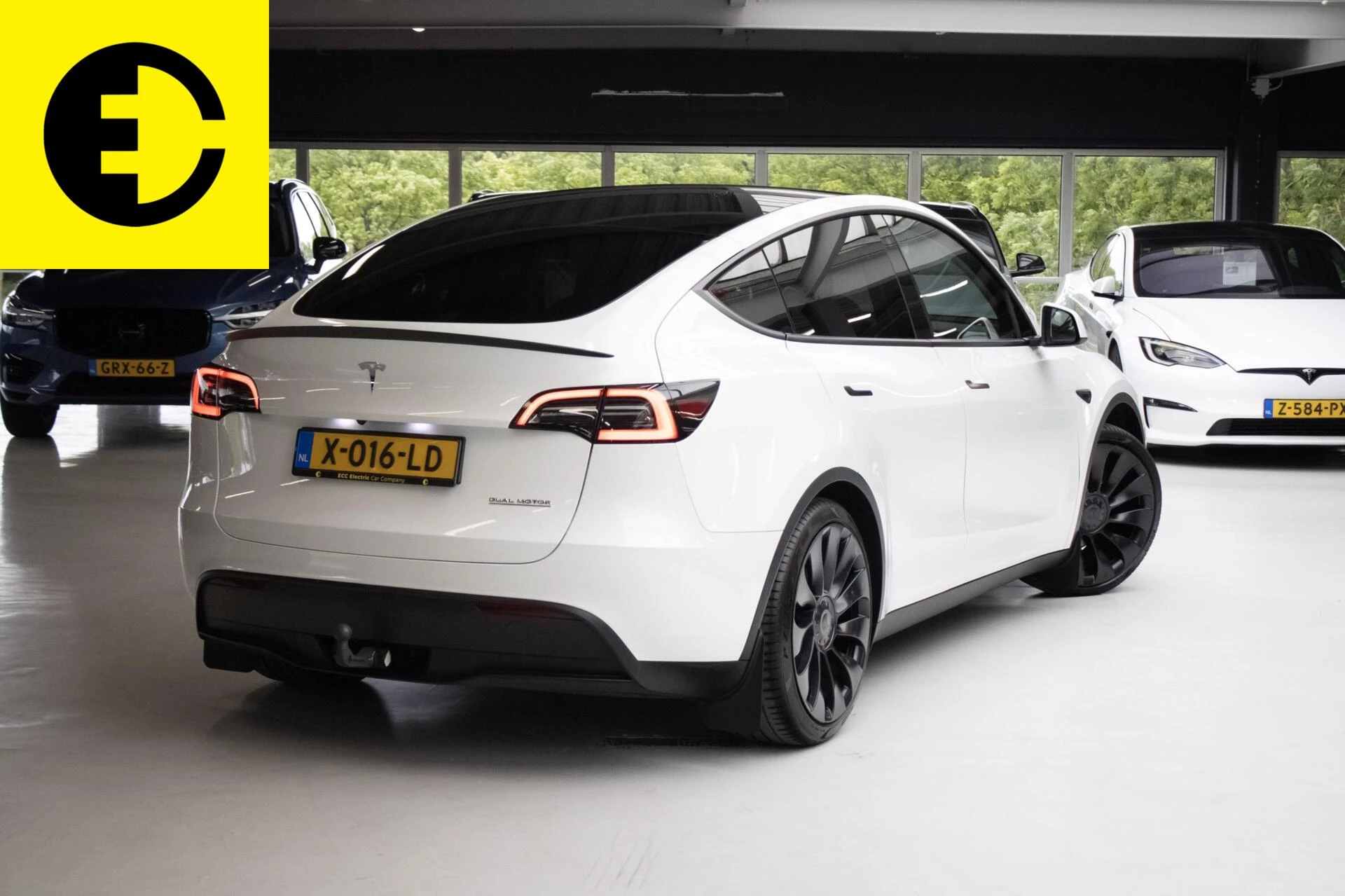 Hoofdafbeelding Tesla Model Y