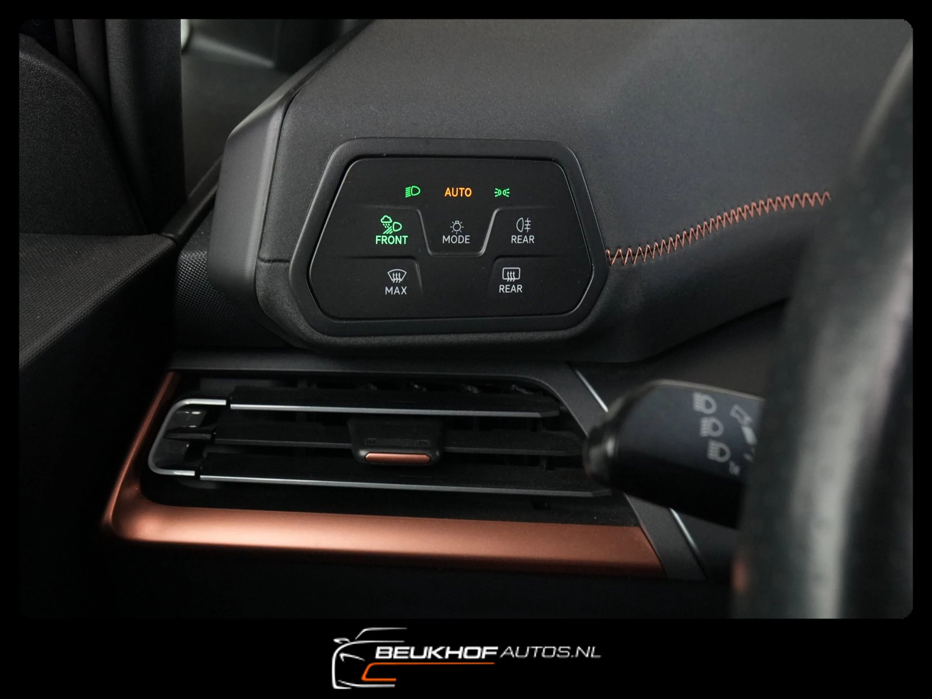 Hoofdafbeelding CUPRA Born