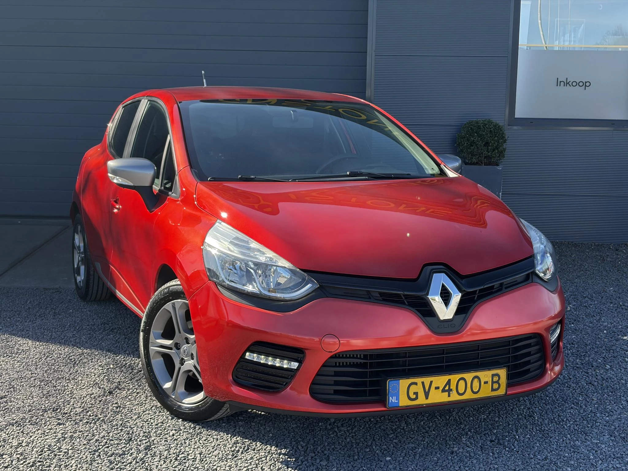 Hoofdafbeelding Renault Clio
