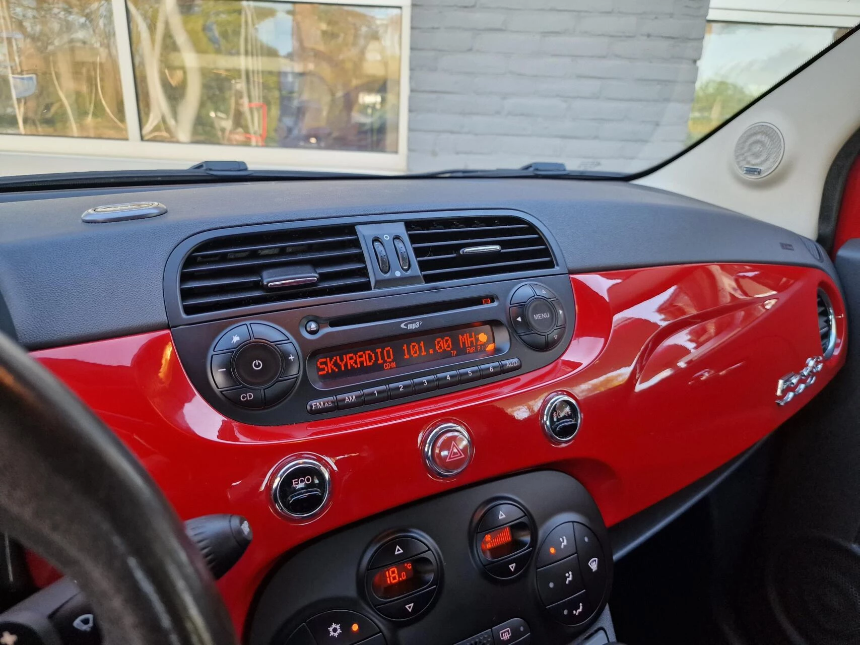 Hoofdafbeelding Fiat 500C