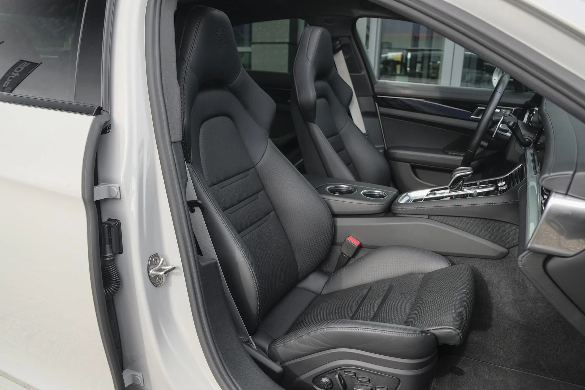 Hoofdafbeelding Porsche Panamera