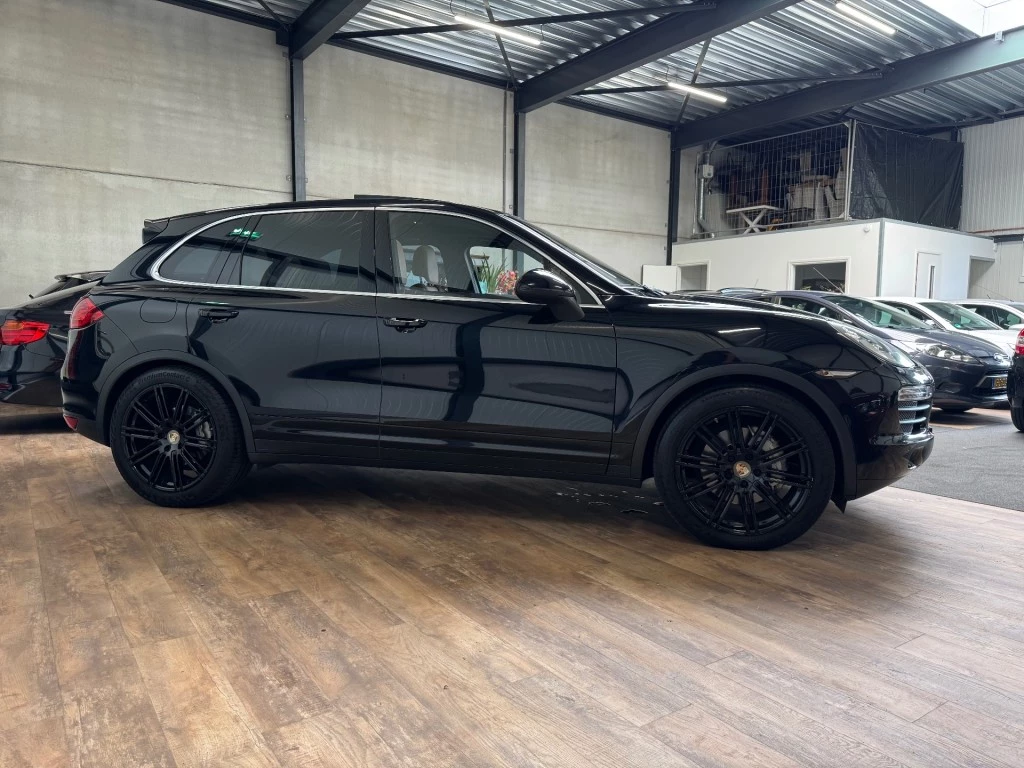 Hoofdafbeelding Porsche Cayenne