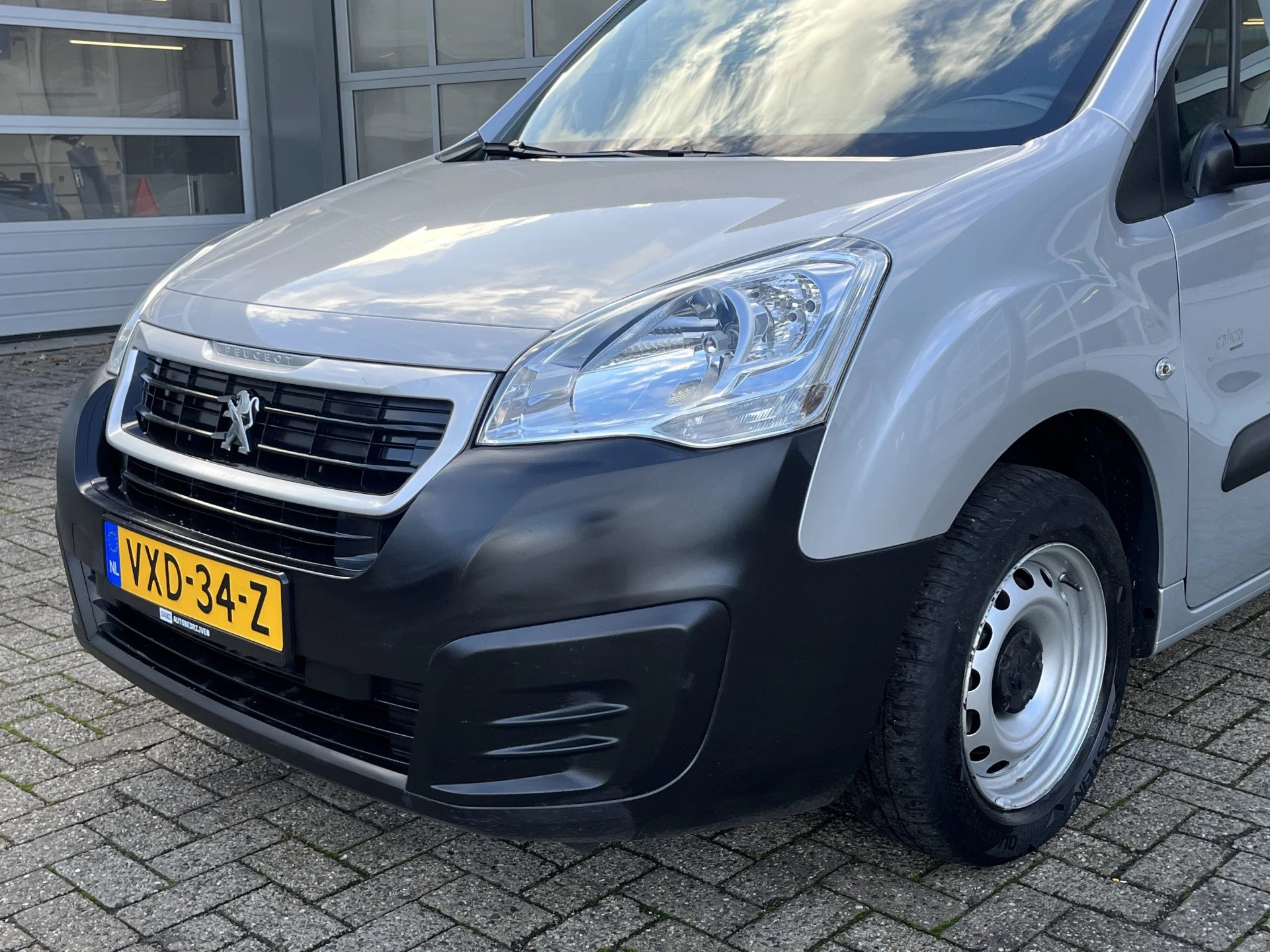 Hoofdafbeelding Peugeot Partner