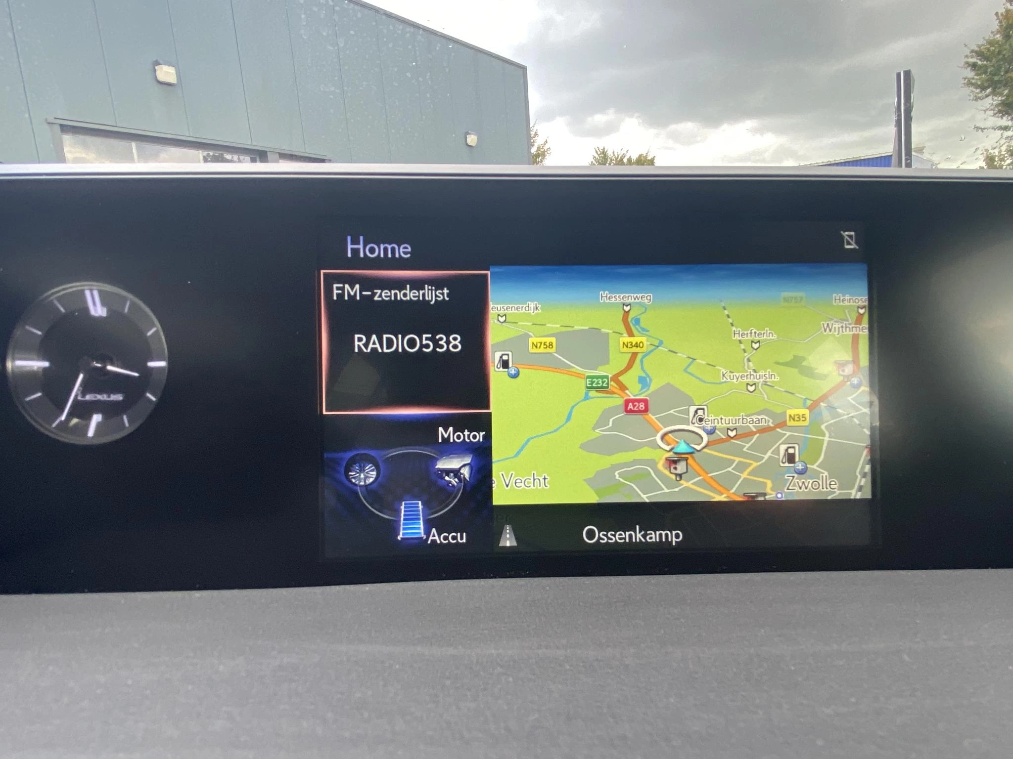 Hoofdafbeelding Lexus UX