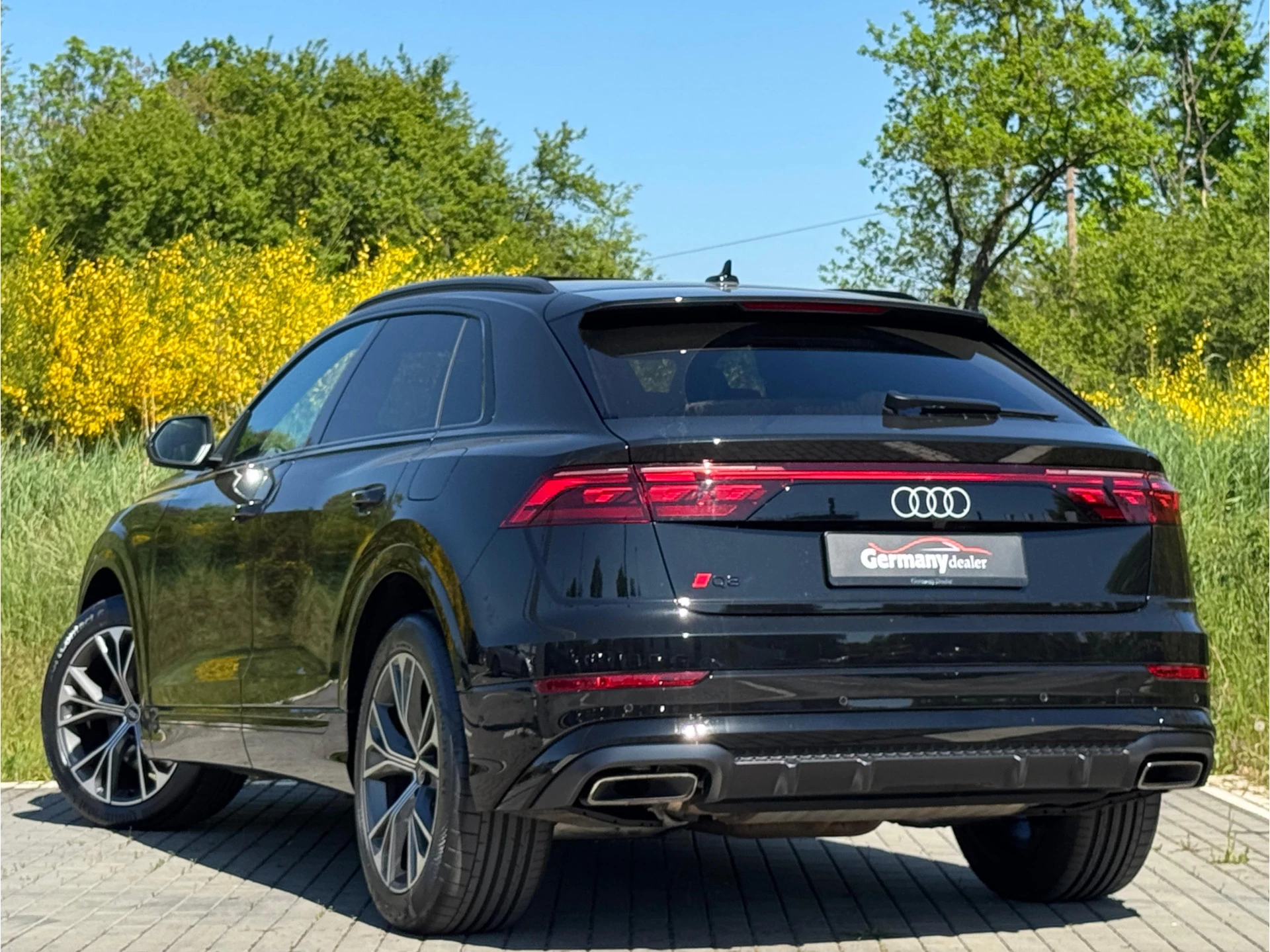 Hoofdafbeelding Audi Q8