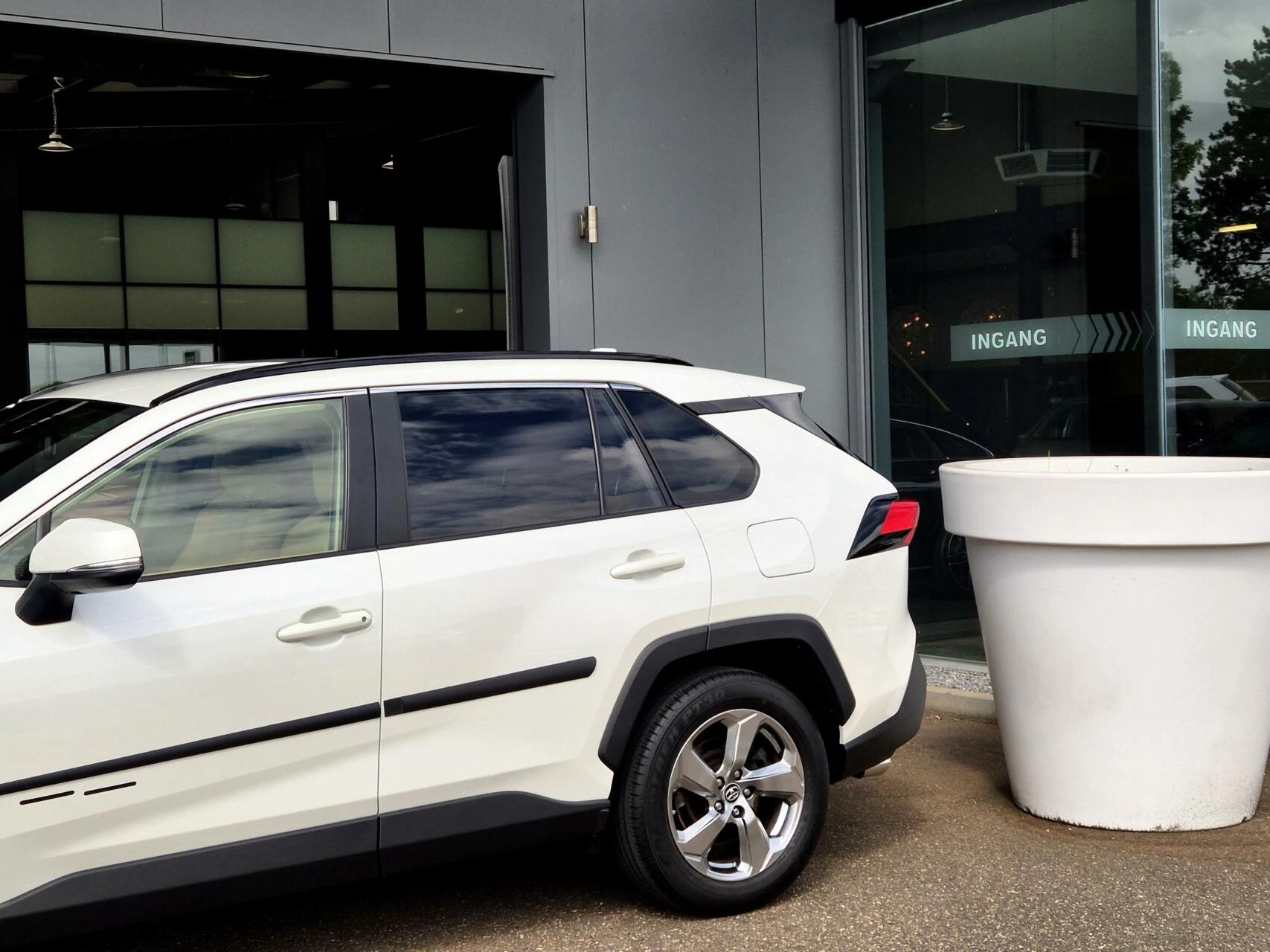Hoofdafbeelding Toyota RAV4