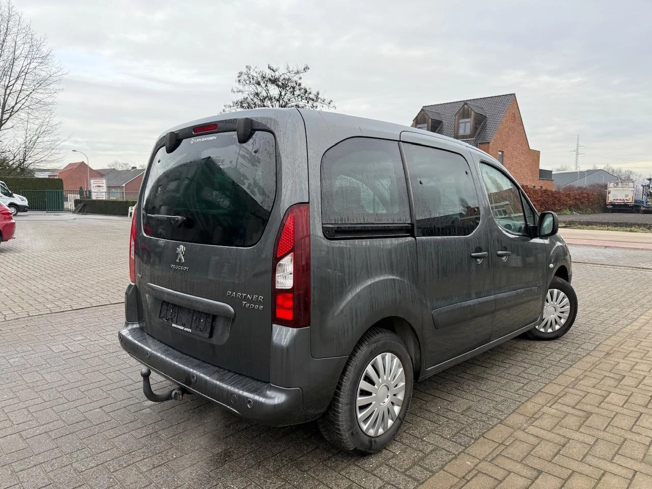 Hoofdafbeelding Peugeot Partner