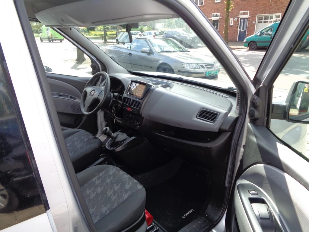 Hoofdafbeelding Opel Combo