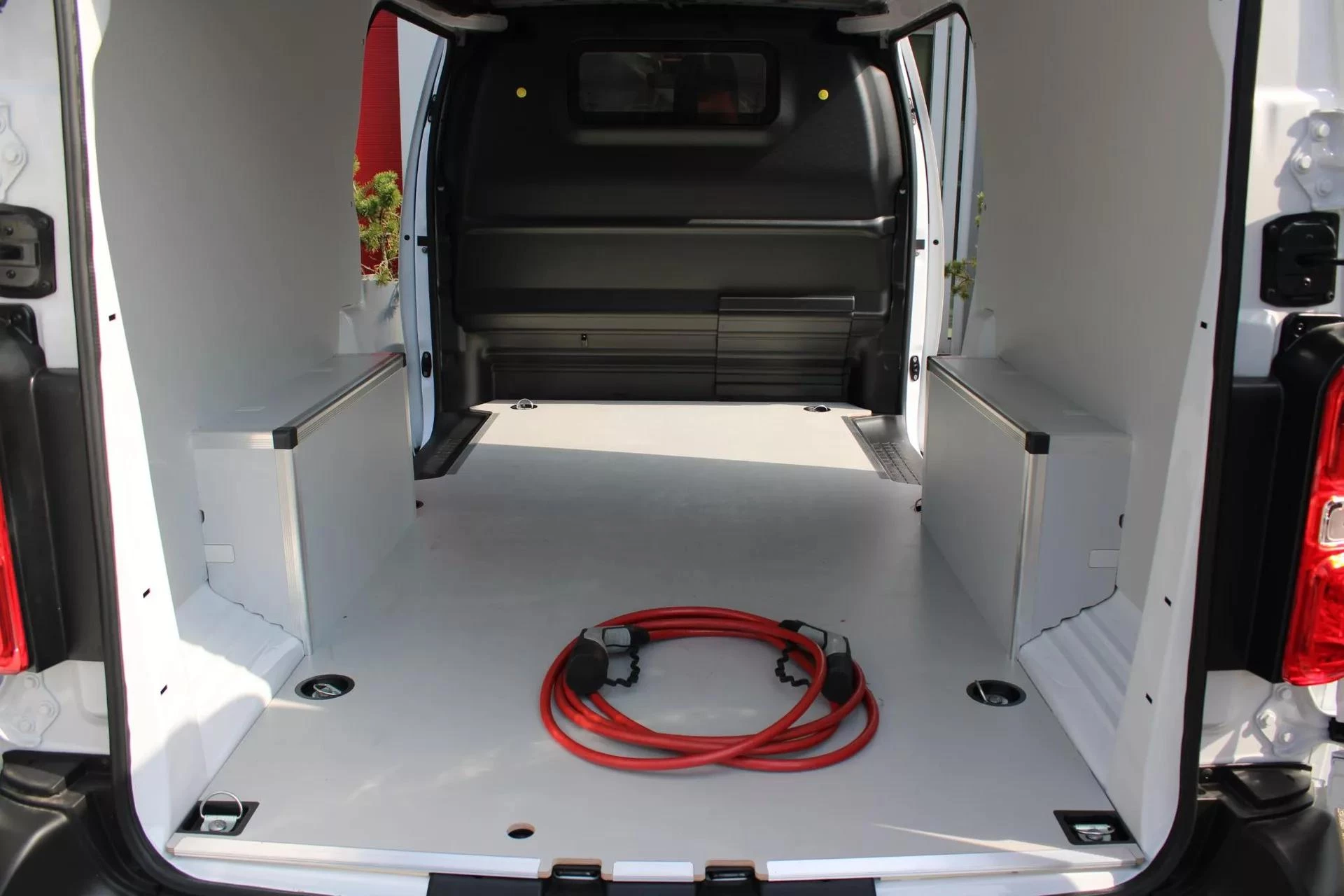 Hoofdafbeelding Peugeot e-Expert