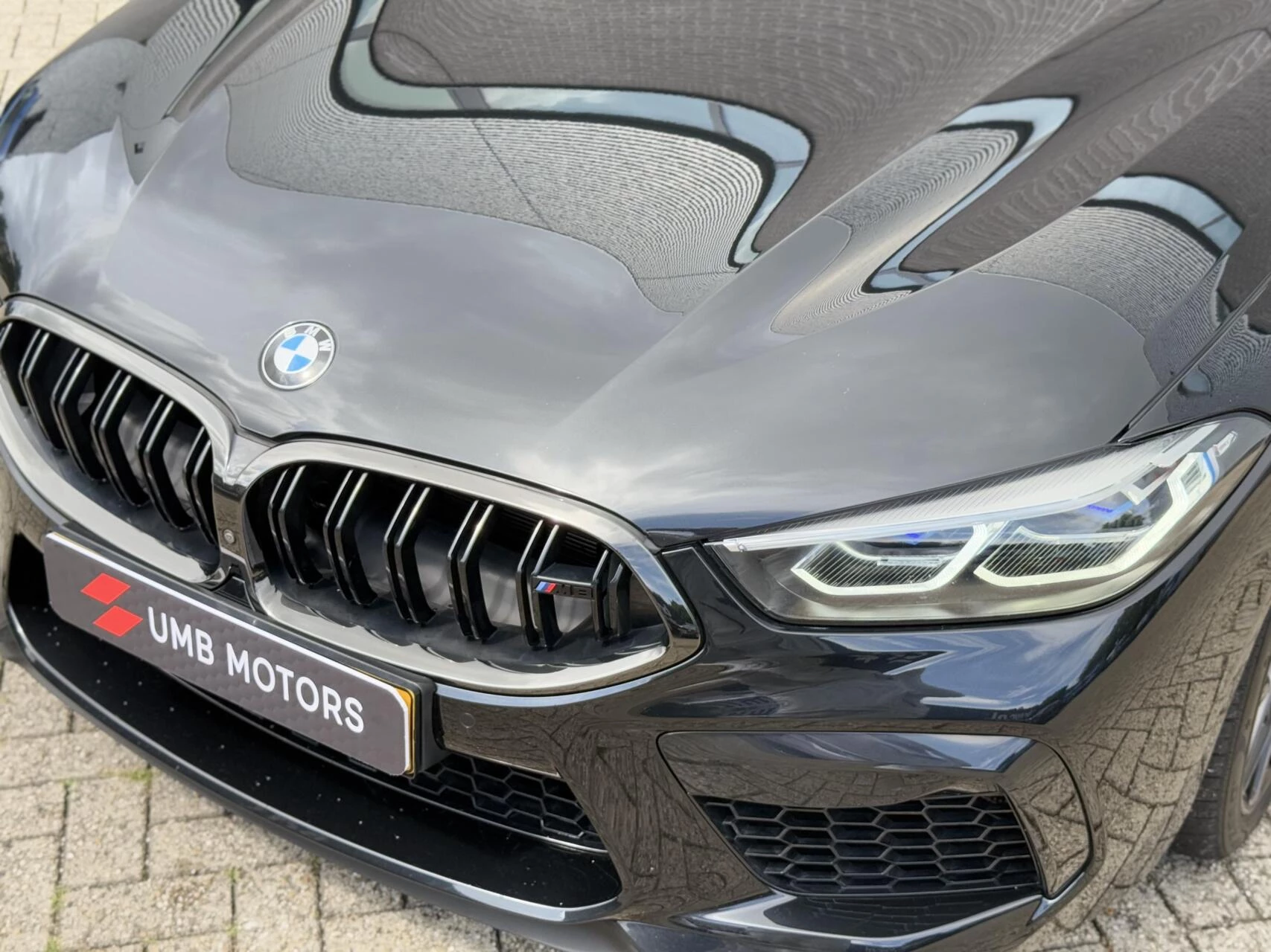 Hoofdafbeelding BMW M8