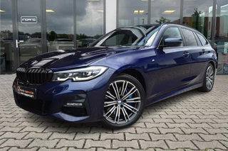 BMW 3 Serie Touring 330e M Pakket | Pano | Camera | Trekhaak |