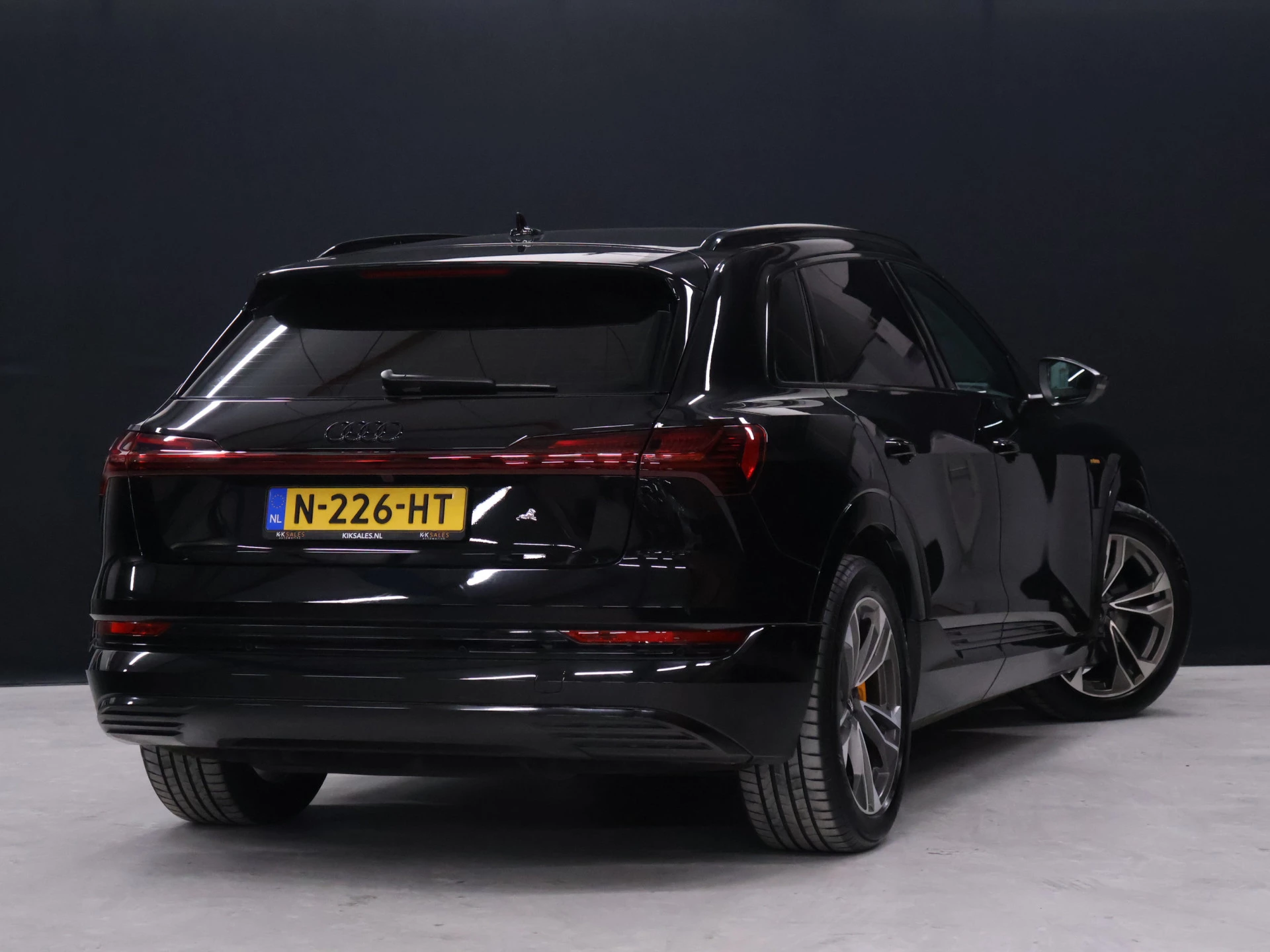 Hoofdafbeelding Audi e-tron