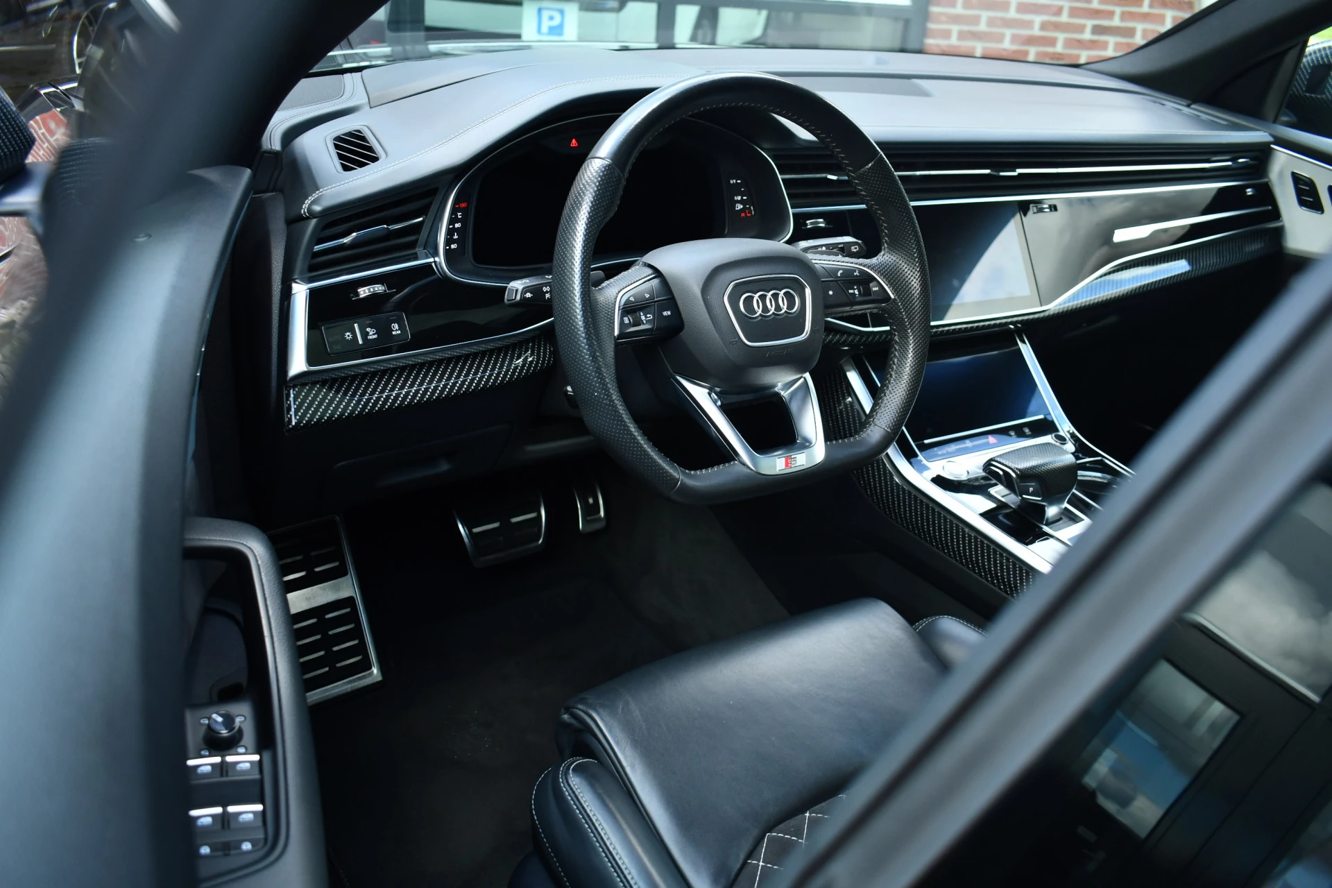 Hoofdafbeelding Audi Q8