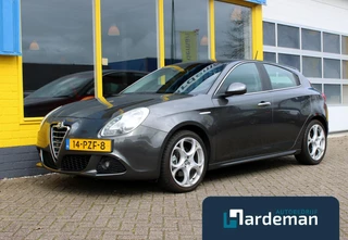 Hoofdafbeelding Alfa Romeo Giulietta Alfa Romeo Giulietta 1.4 T 170PK Distinctive Clima Navi