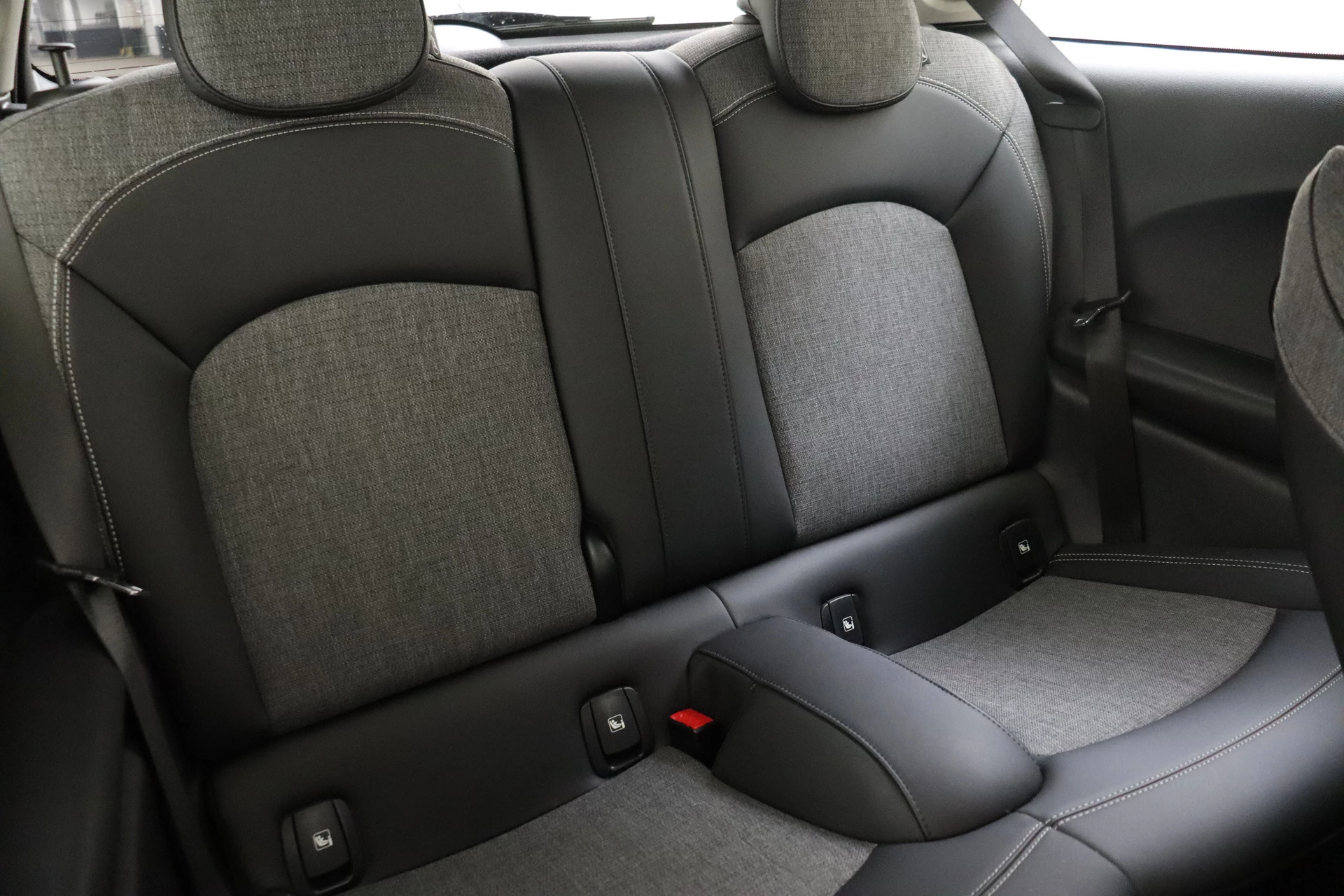 Hoofdafbeelding MINI One