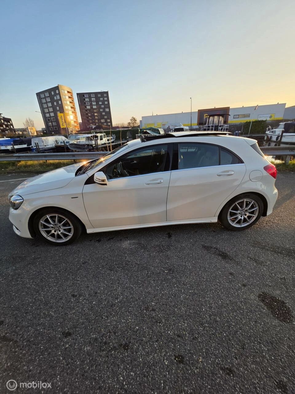 Hoofdafbeelding Mercedes-Benz A-Klasse