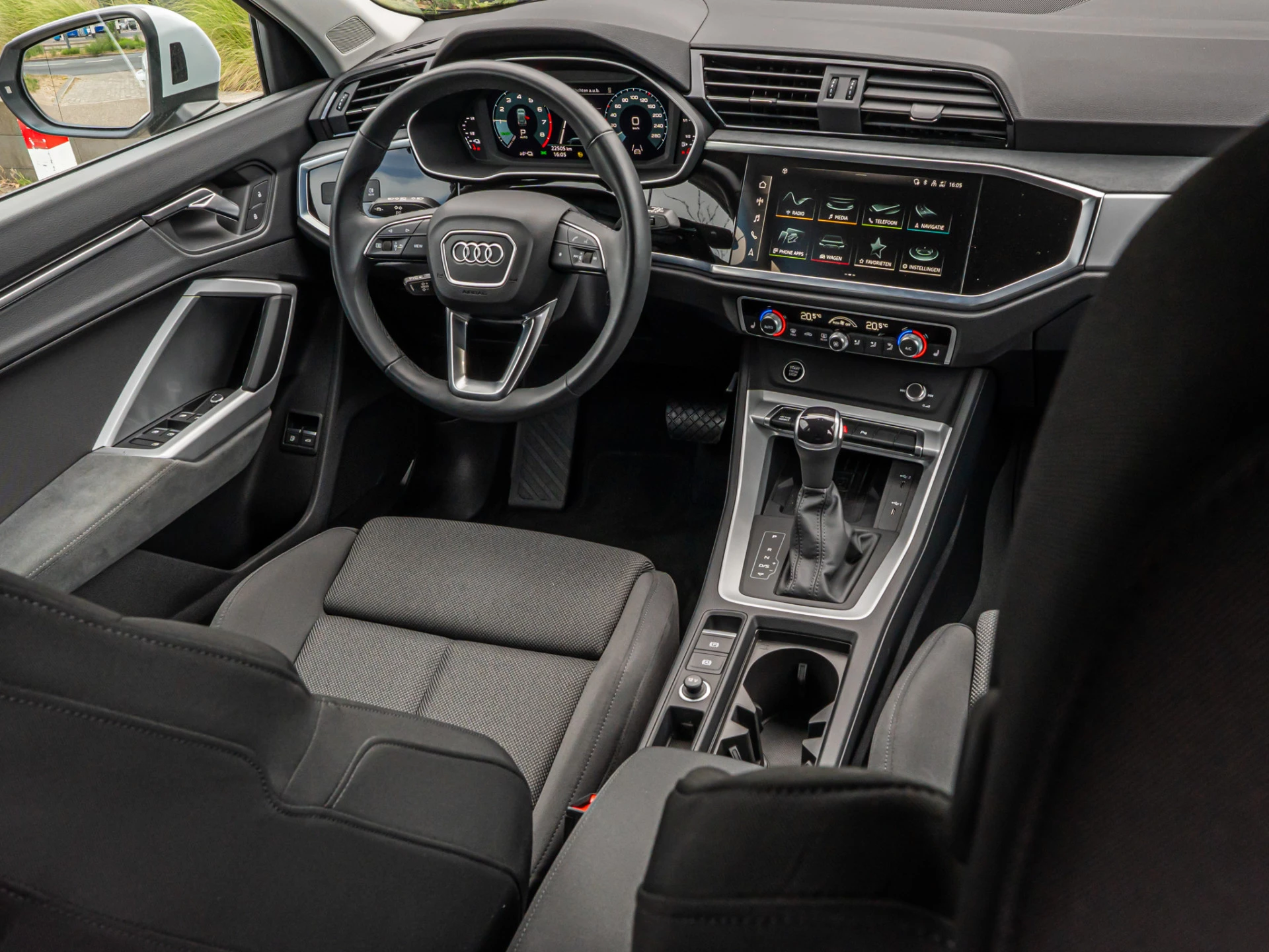 Hoofdafbeelding Audi Q3