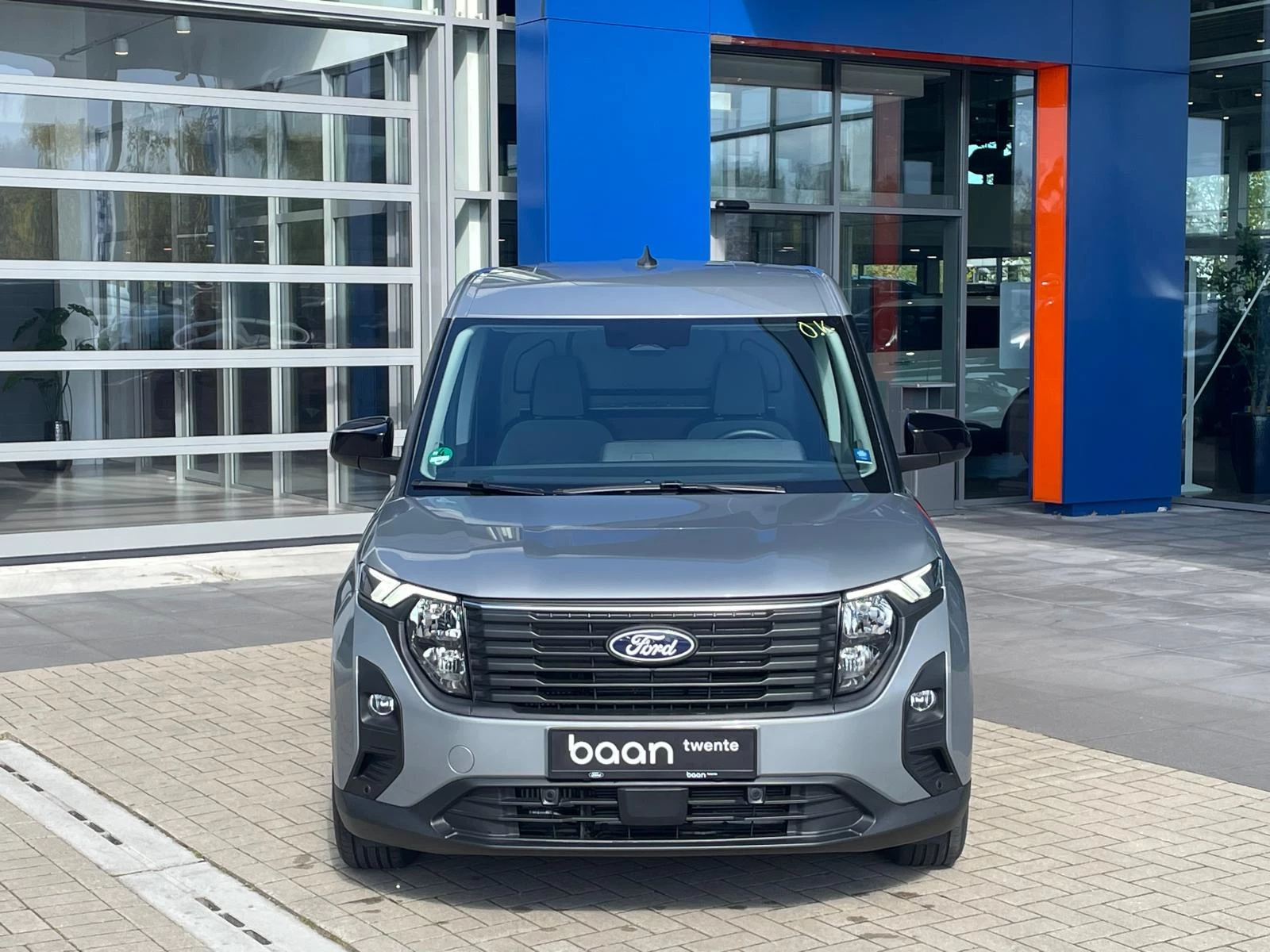 Hoofdafbeelding Ford Transit Courier