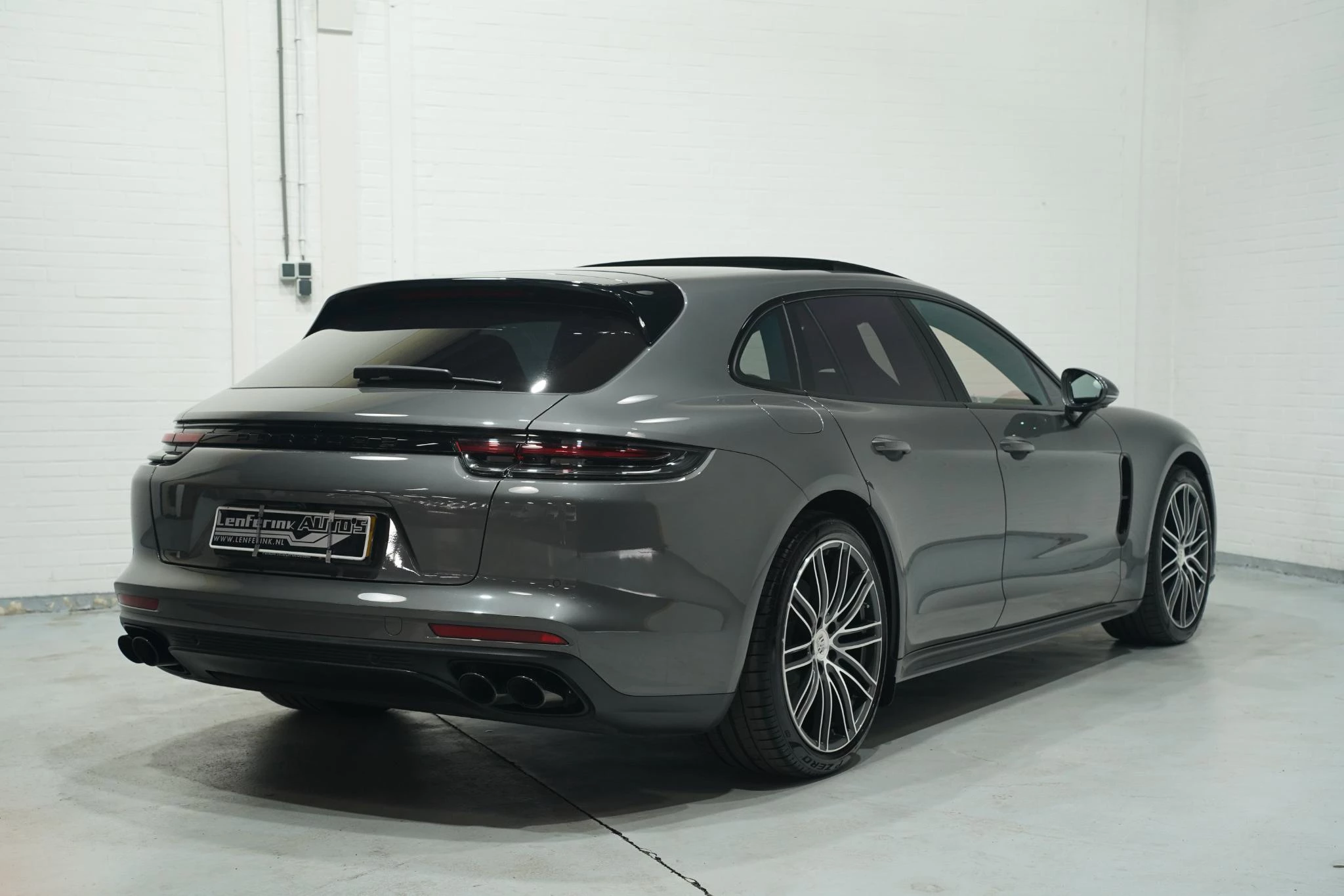 Hoofdafbeelding Porsche Panamera