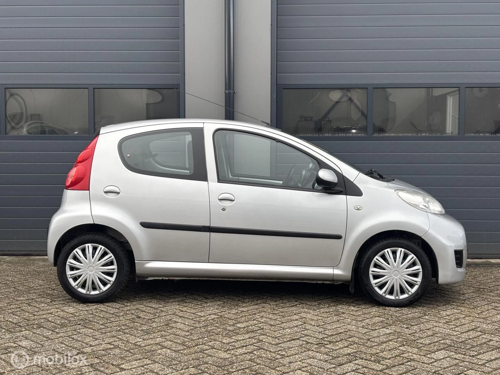Hoofdafbeelding Peugeot 107