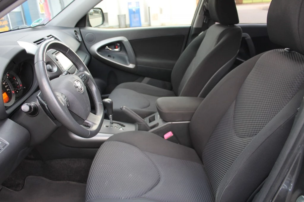 Hoofdafbeelding Toyota RAV4
