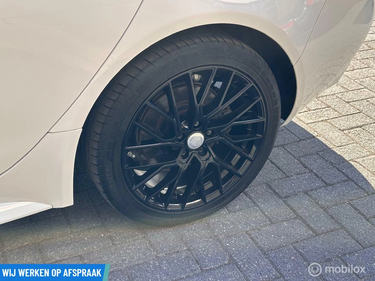 Hoofdafbeelding Jaguar XE