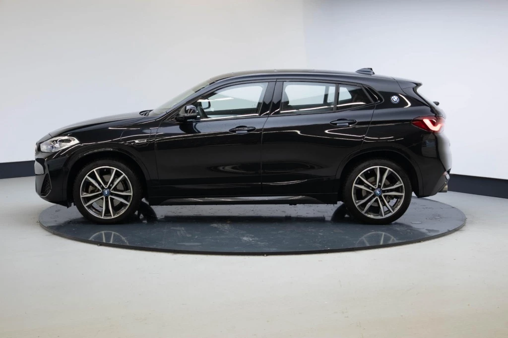 Hoofdafbeelding BMW X2