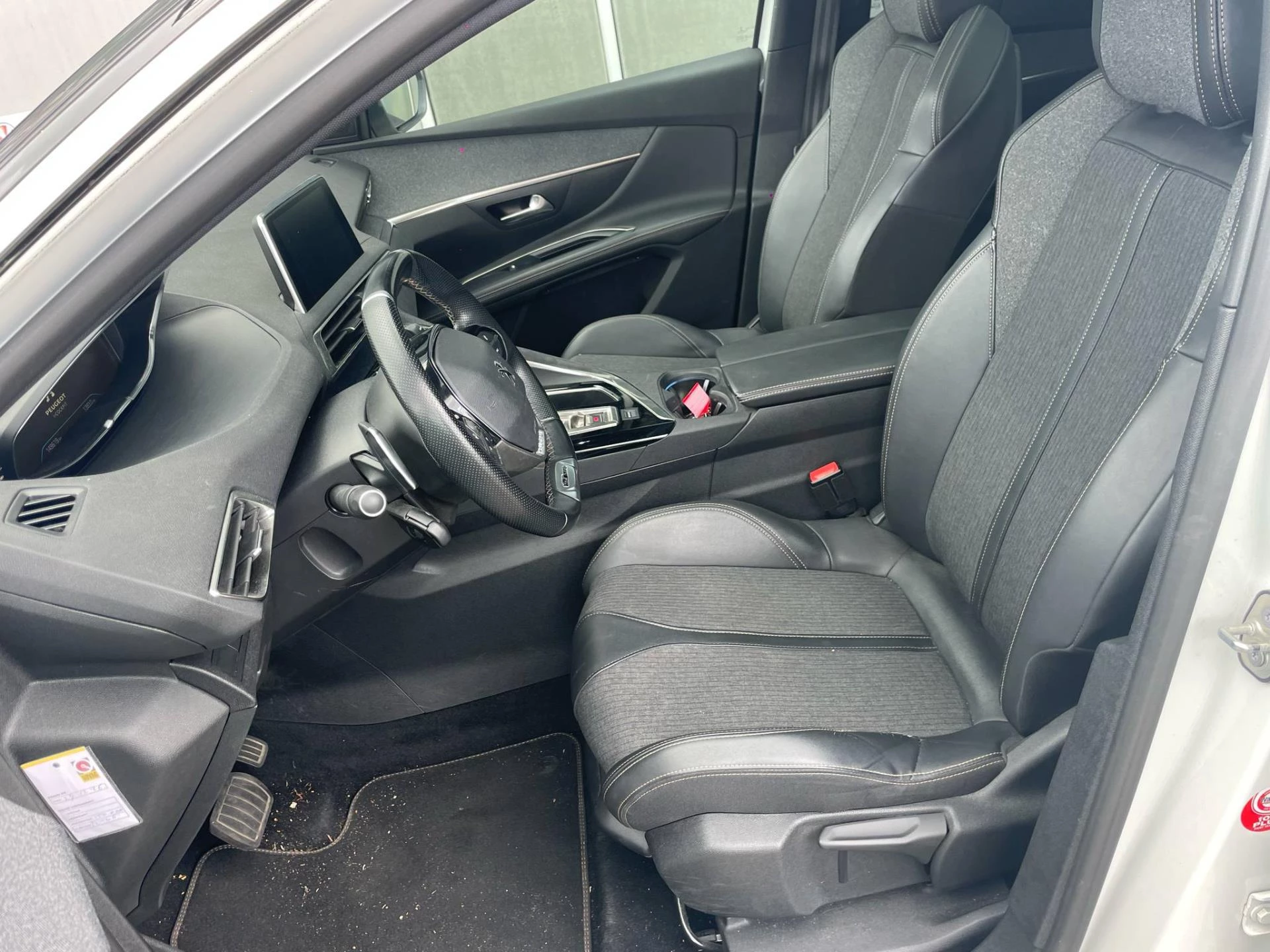 Hoofdafbeelding Peugeot 5008