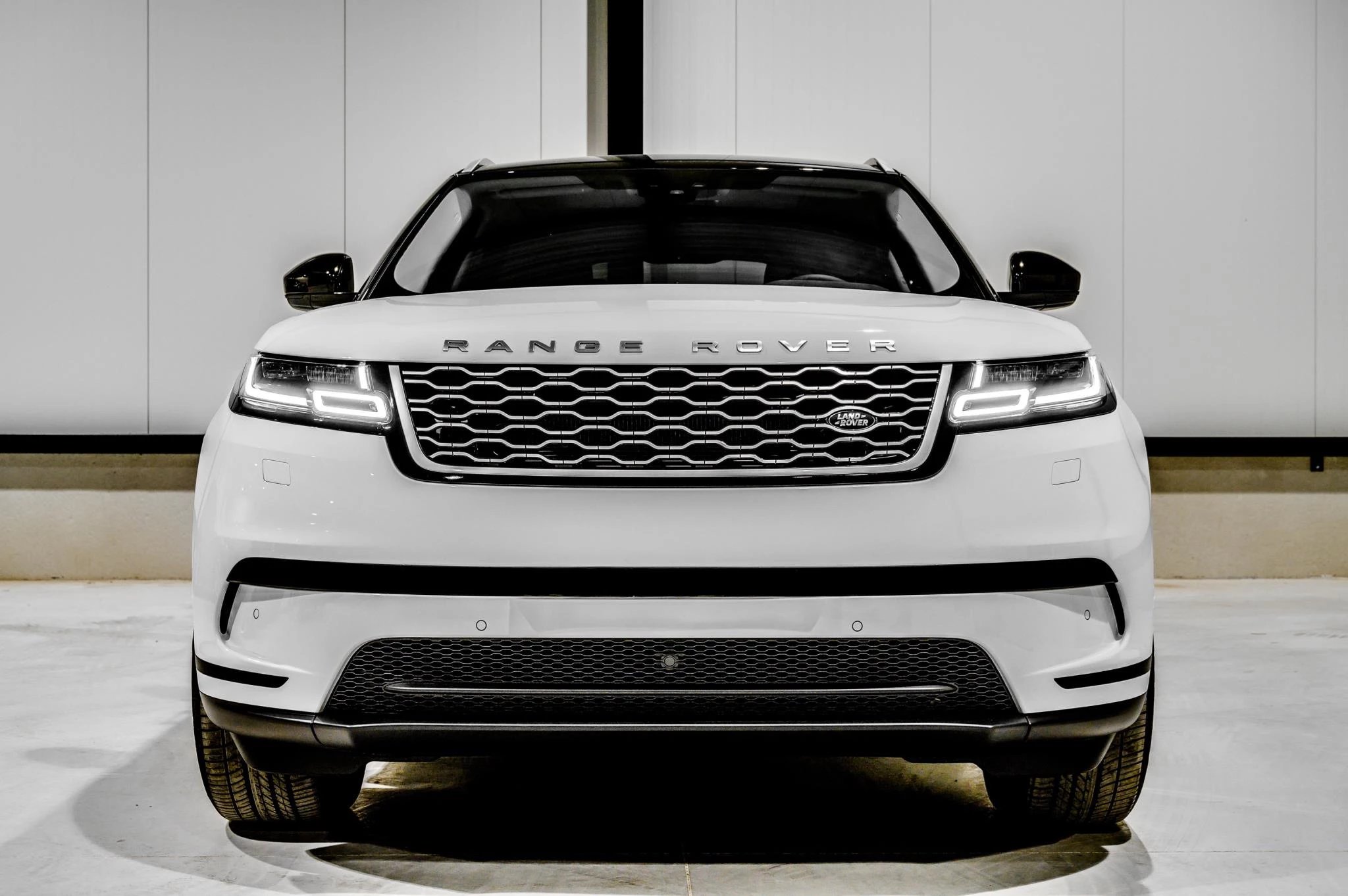 Hoofdafbeelding Land Rover Range Rover Velar