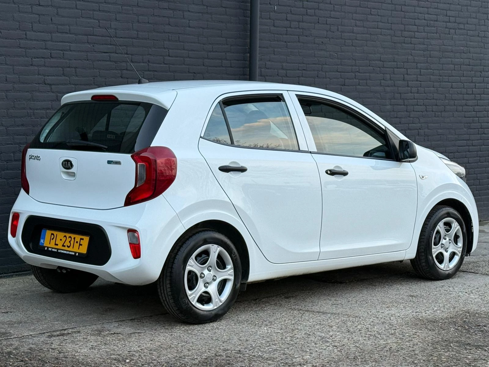 Hoofdafbeelding Kia Picanto