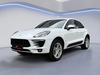 Hoofdafbeelding Porsche Macan Porsche Macan 2.0 /Keyless/Stoel-Stuur en achterbank verw./Bi-Xenon/AppleCarplay/Memory/Camera/Leder/(MET GARANTIE*)
