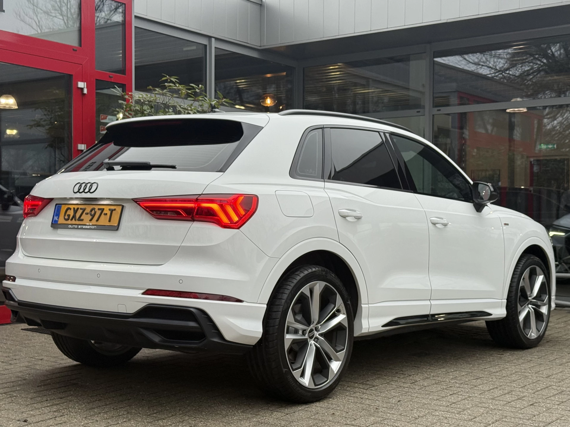 Hoofdafbeelding Audi Q3