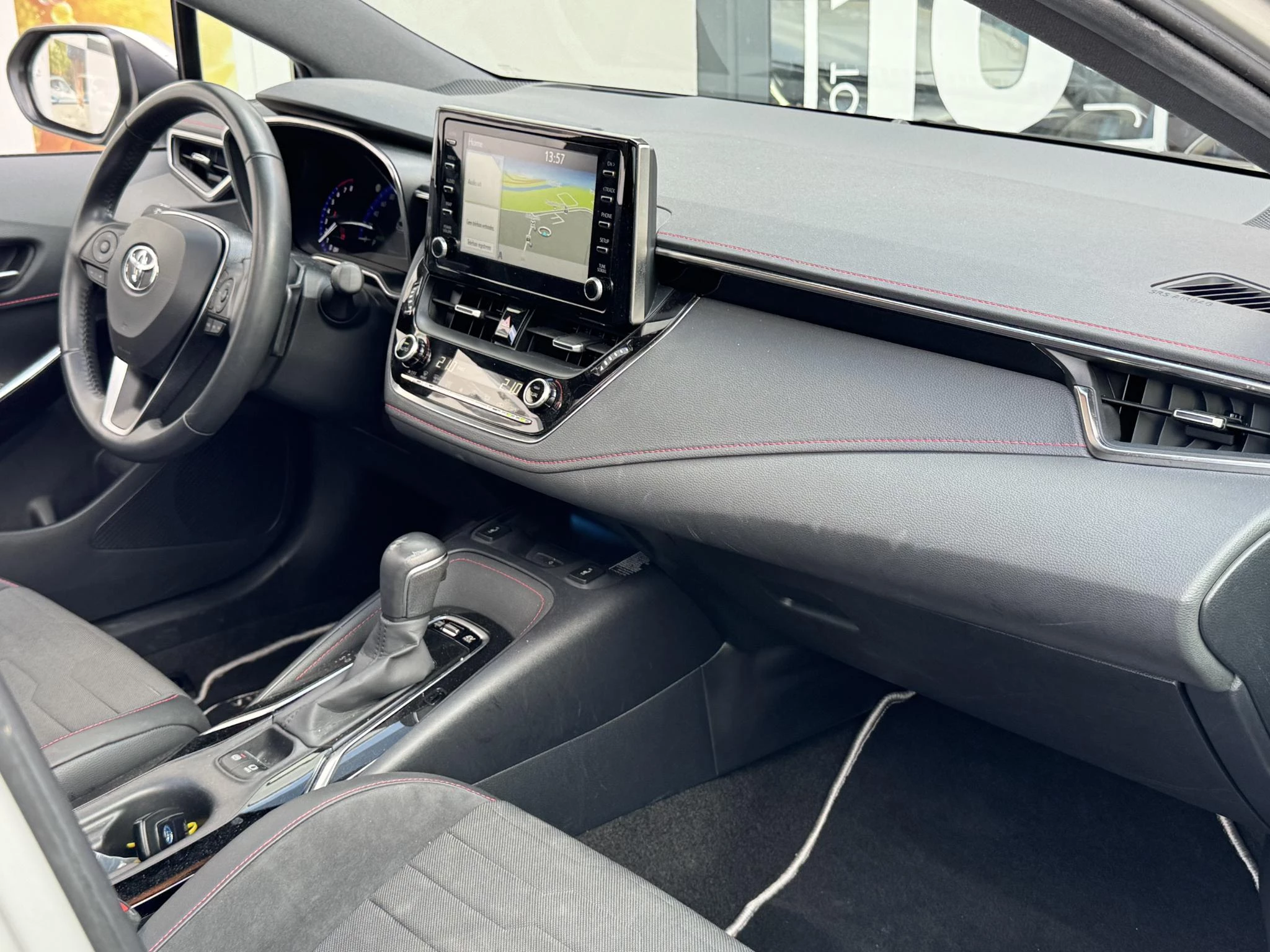 Hoofdafbeelding Toyota Corolla