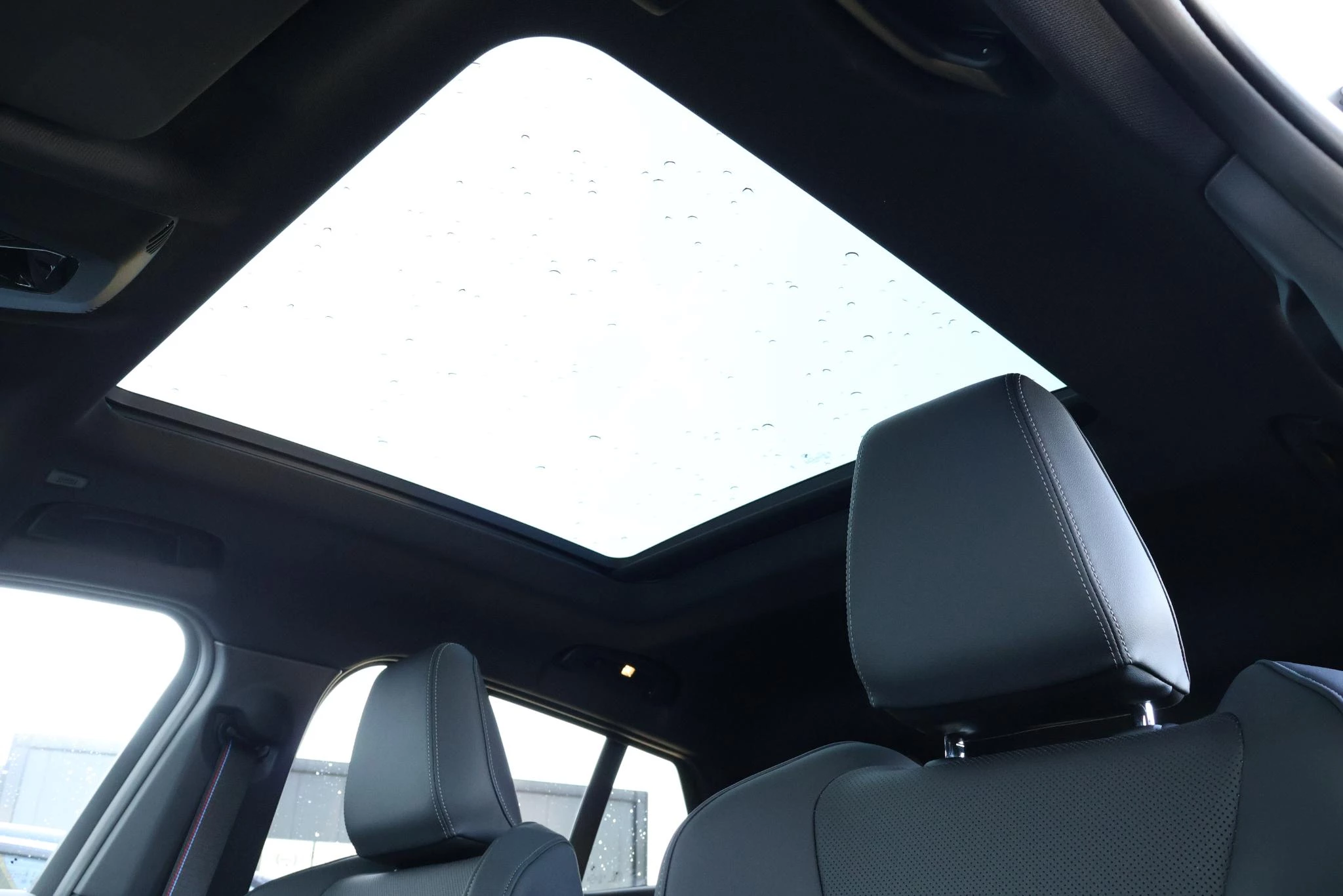 Hoofdafbeelding BMW iX2