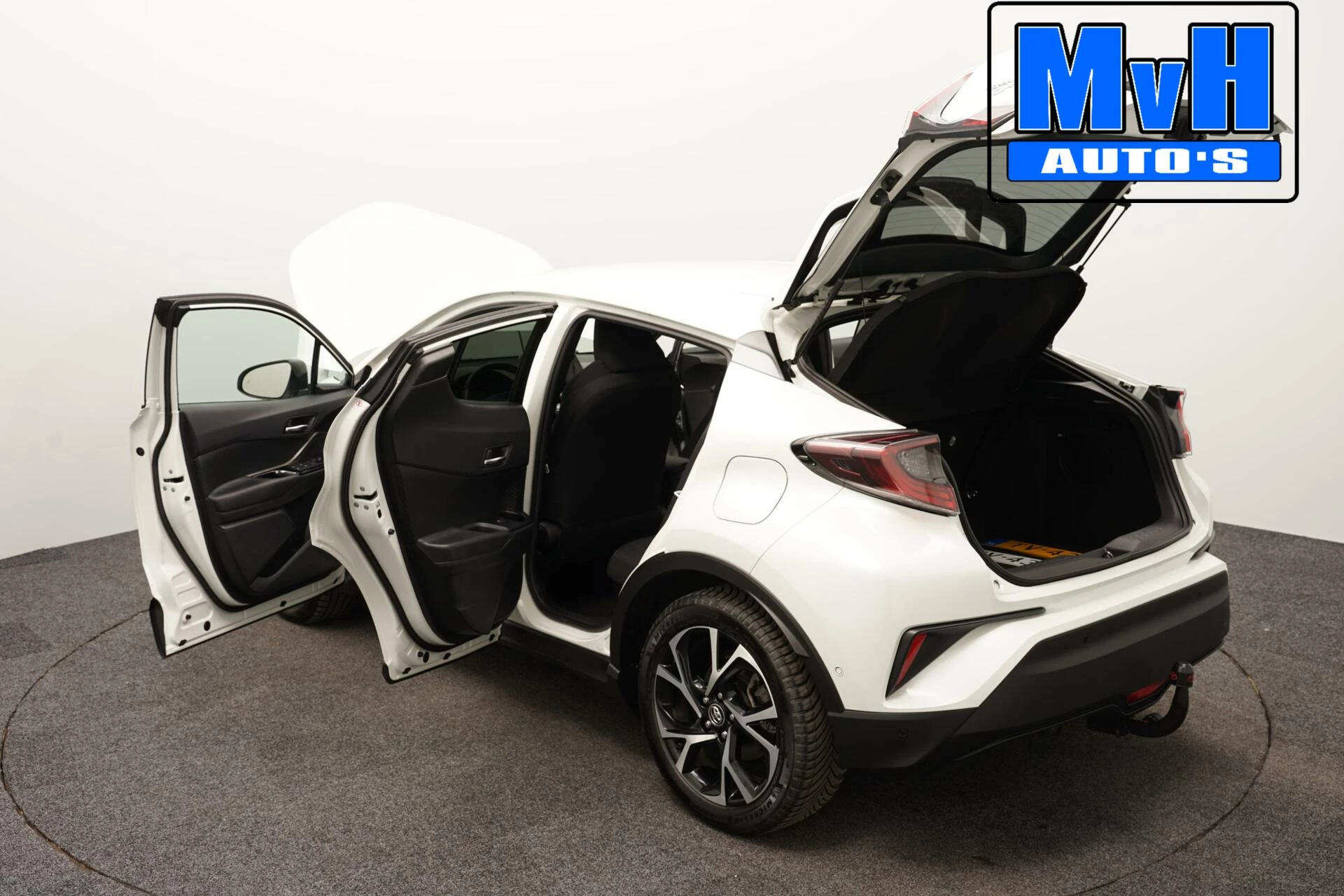 Hoofdafbeelding Toyota C-HR