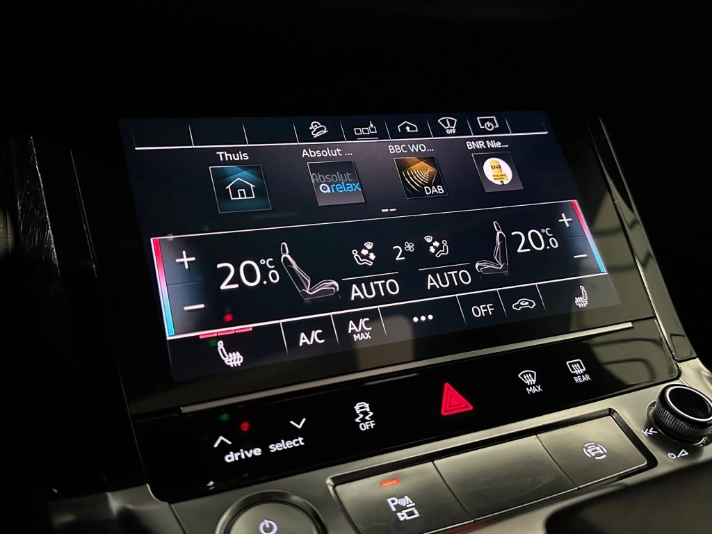 Hoofdafbeelding Audi e-tron