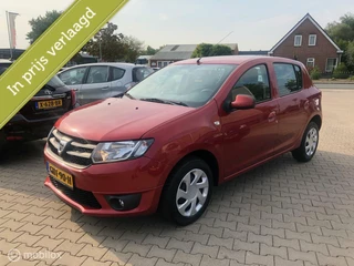 Hoofdafbeelding Dacia Sandero Dacia Sandero 1.2 16V AIRCO NAVI CRUISE ELL PAKK