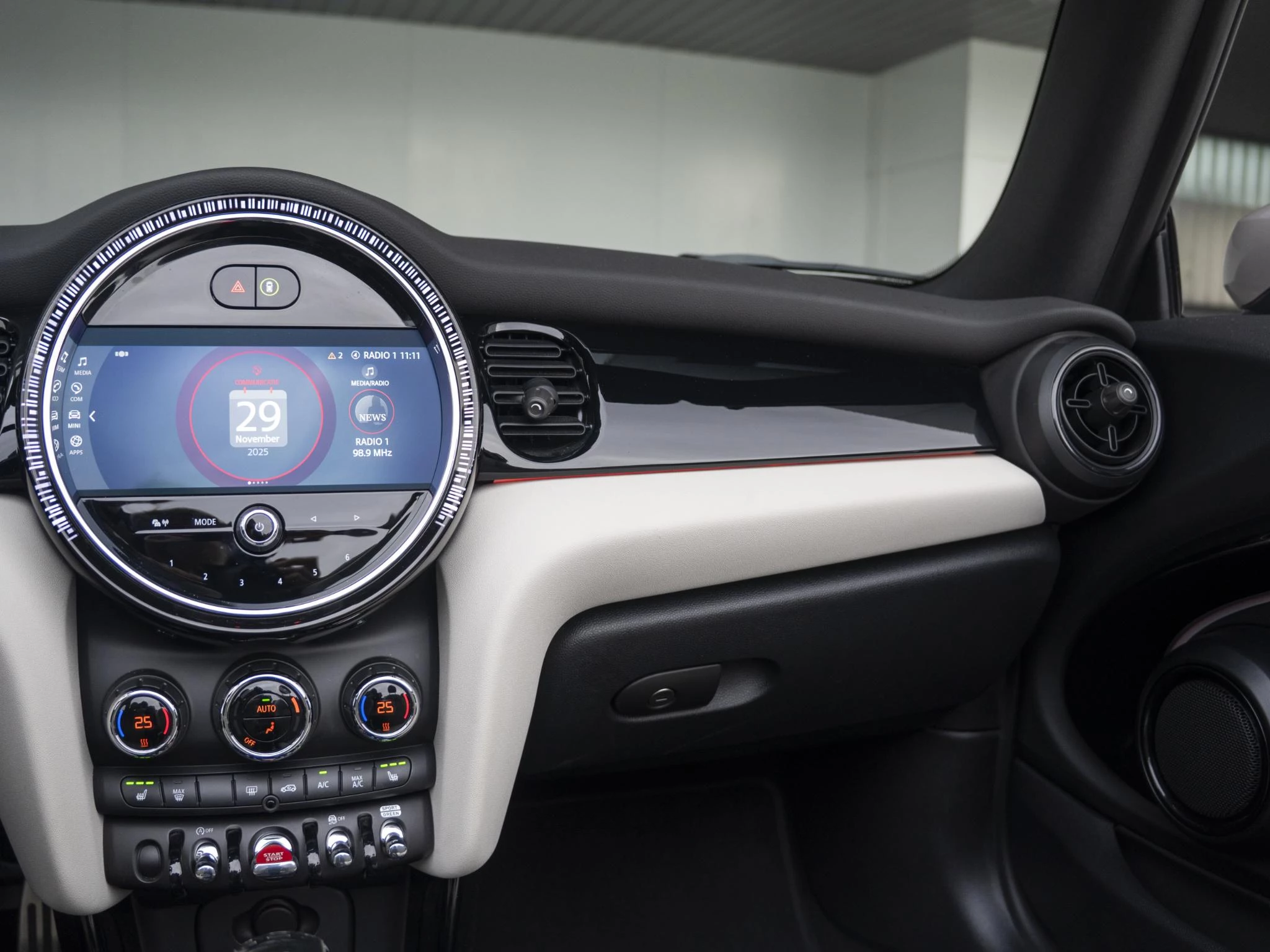 Hoofdafbeelding MINI Cooper Cabrio