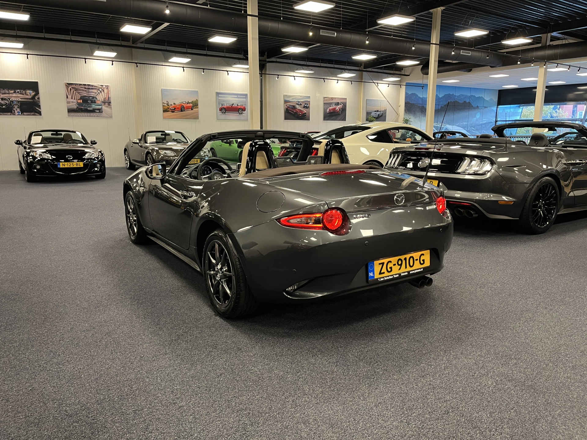 Hoofdafbeelding Mazda MX-5
