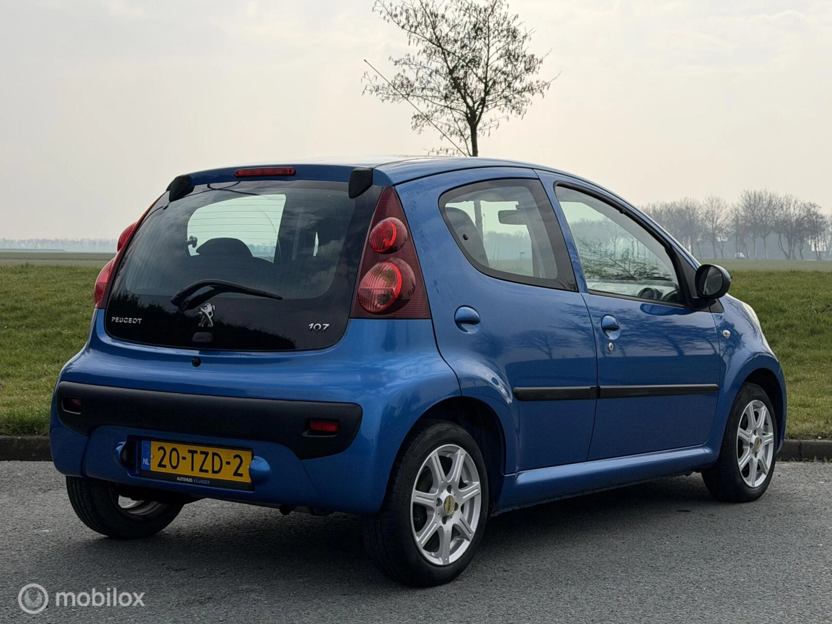 Hoofdafbeelding Peugeot 107
