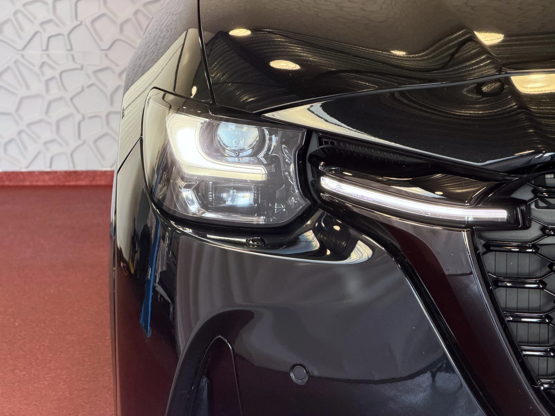 Hoofdafbeelding Mazda CX-60