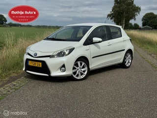 Toyota Yaris 1.5 Hybrid Dynamics Navi Dealeronderhouden! Cruise!