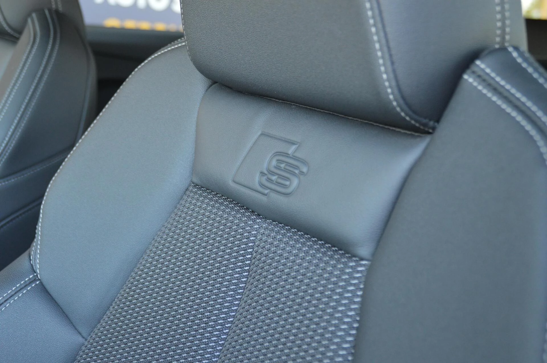 Hoofdafbeelding Audi Q4 e-tron