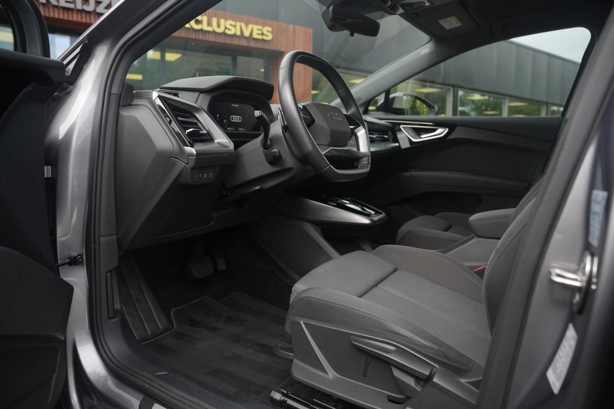 Hoofdafbeelding Audi Q4 e-tron