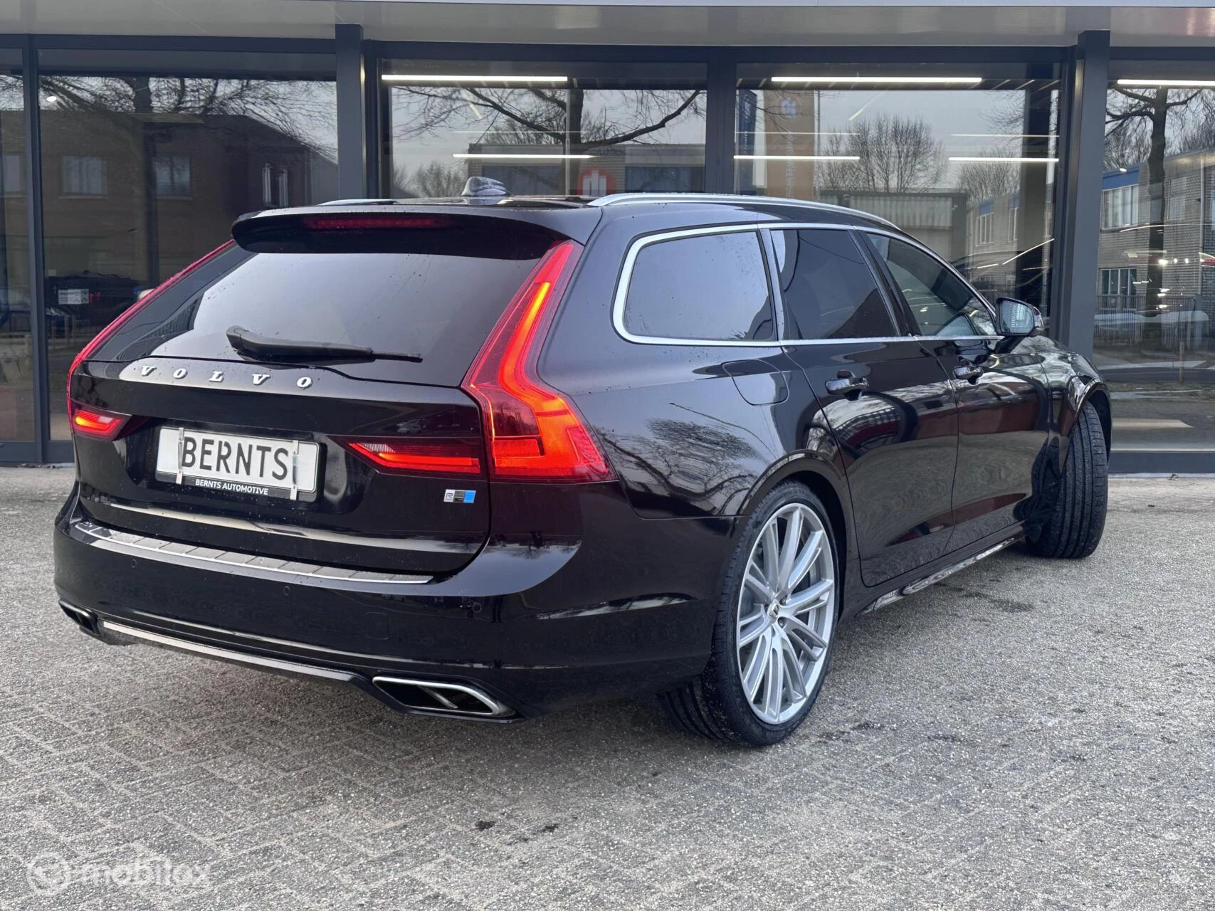 Hoofdafbeelding Volvo V90